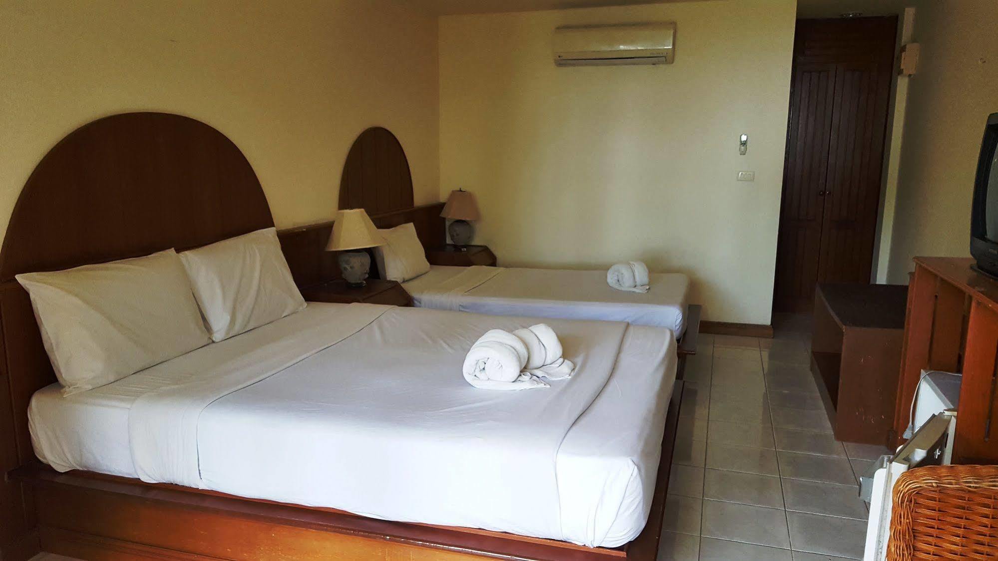 Hotel Palm Island