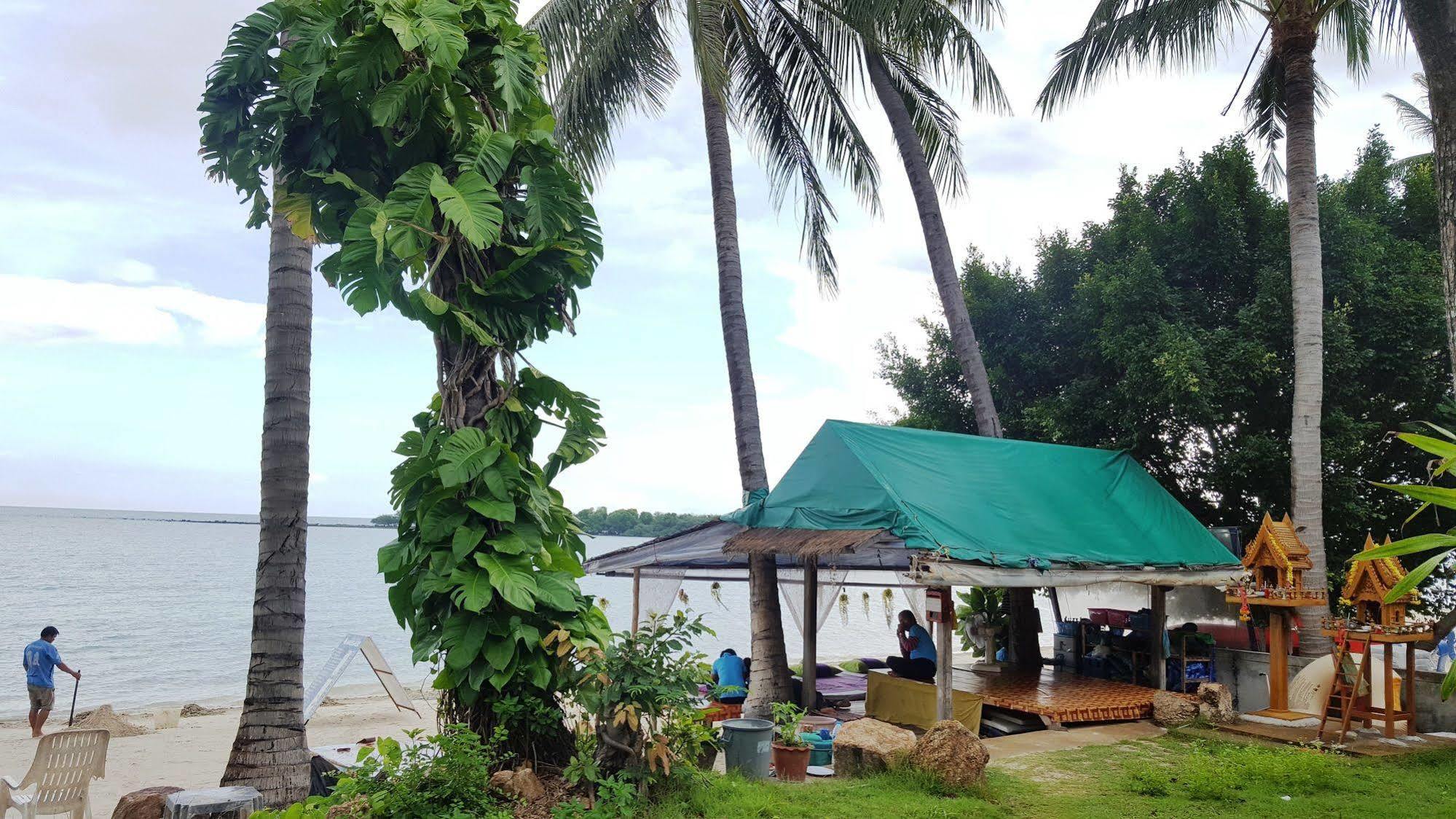 Palm Island Hotel 3*