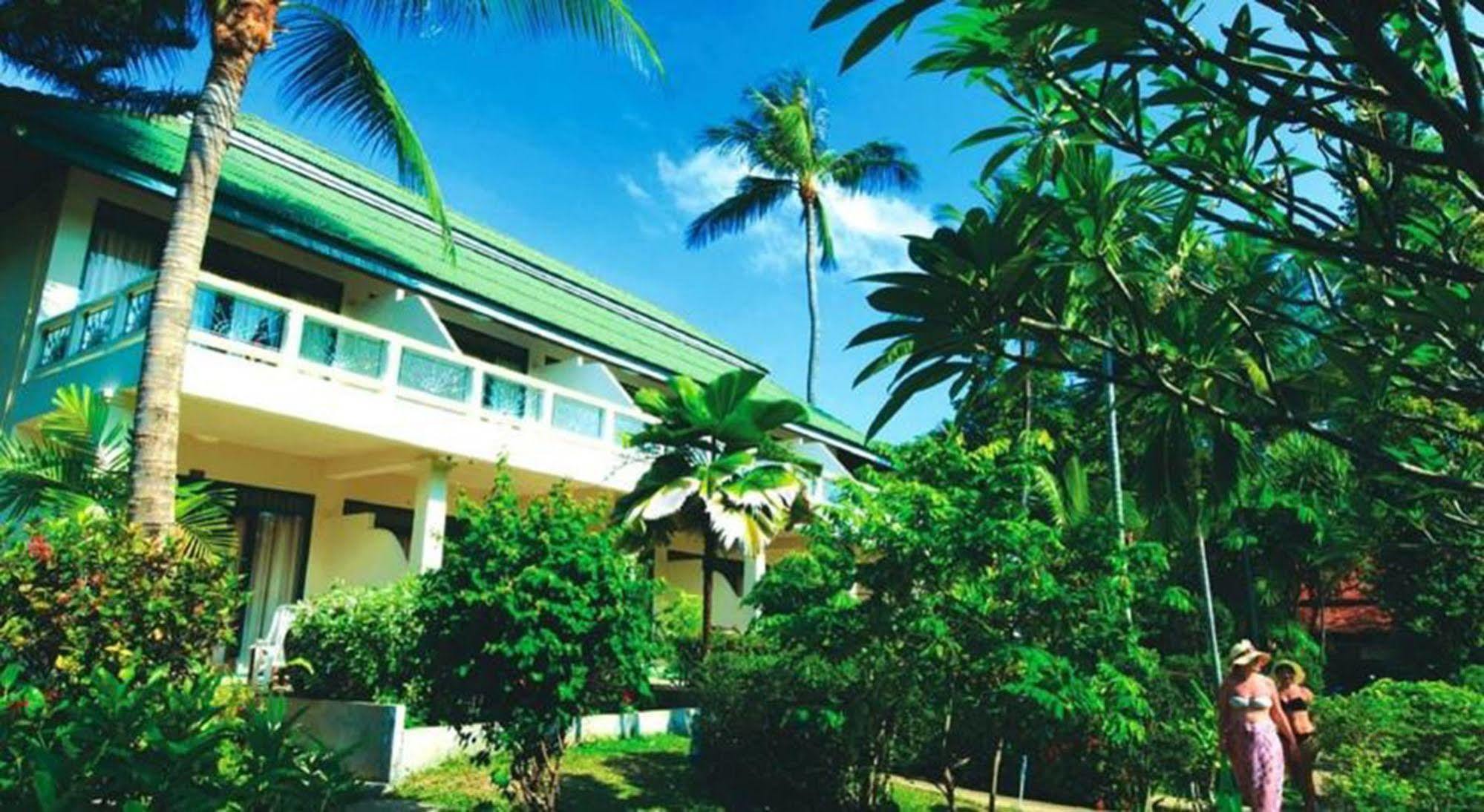 Hotel Palm Island 3*